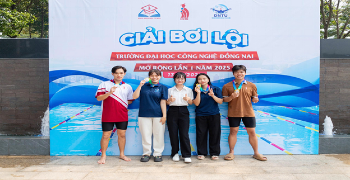 TỎA SÁNG TRÊN ĐƯỜNG ĐUA XANH – SINH VIÊN KHOA NGOẠI NGỮ DNTU GHI DẤU ẤN TẠI GIẢI BƠI LỘI MỞ RỘNG LẦN I – 2025