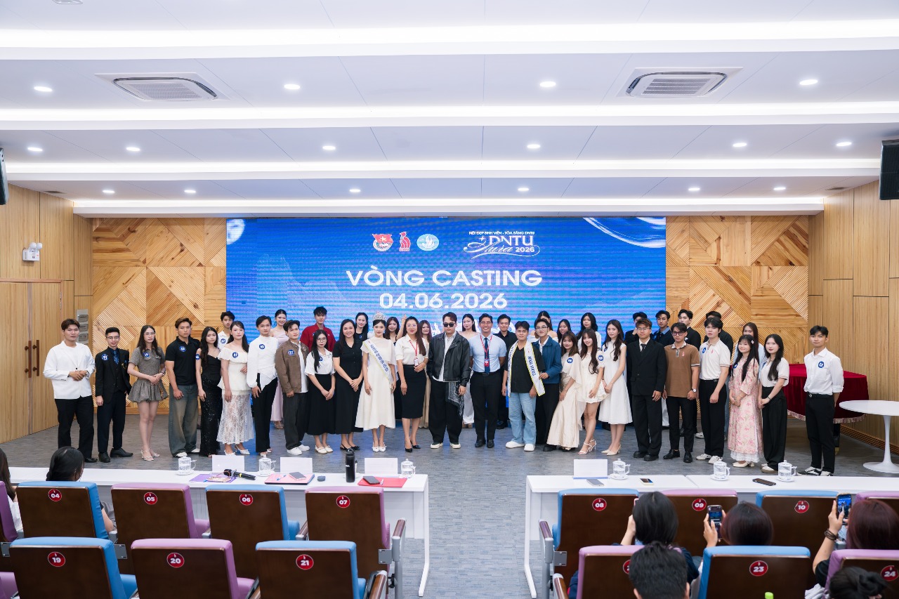 KHOA NGOẠI NGỮ BÙNG NỔ TẠI DNTU AURA 2026: NHIỀU GƯƠNG MẶT XUẤT SẮC THẲNG TIẾN VÀO TOP 37