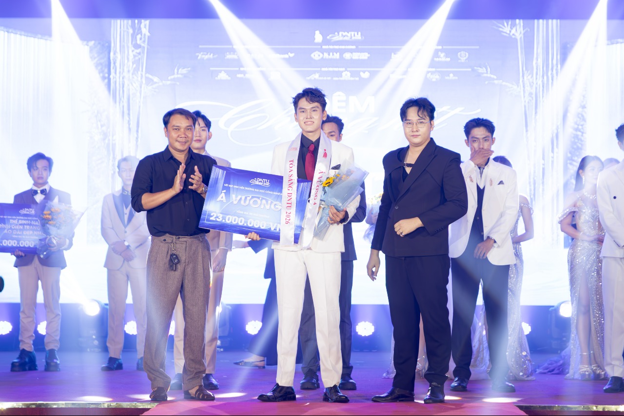 MAI TRIỆU NHẤT VÀ KHÚC VĨ THANH CỦA MỘT QUÝ ÔNG LỊCH LÃM